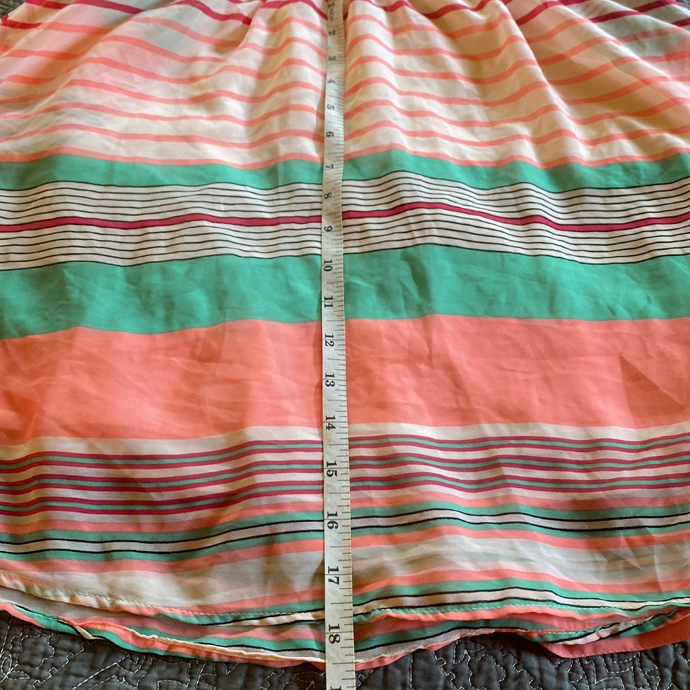 NWT sleeveless striped summer dress with buttons and pockets - Picture 10 of 10